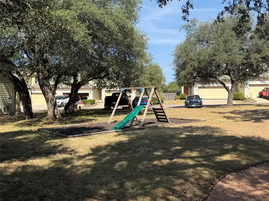 2410 Great Oaks Dr #701, Round Rock, TX 78681 - #2
