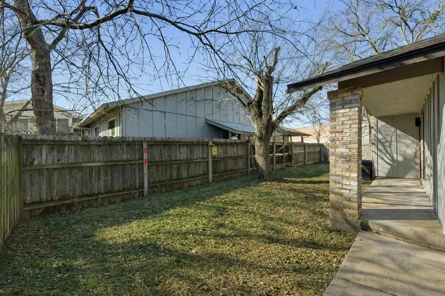 2603 Brickford Cv, Austin, TX 78745 - Image #2