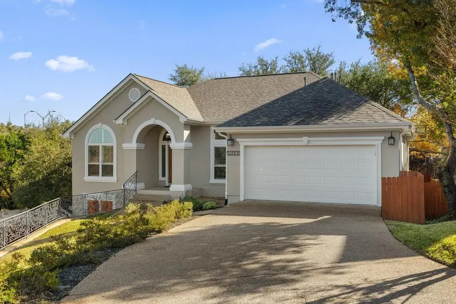 12505 Stapp Ct, Austin, TX 78732 - Image #2