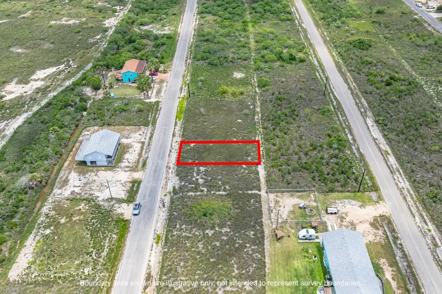 510 Water Oak Ln, Rockport, TX 78382 - Image #3