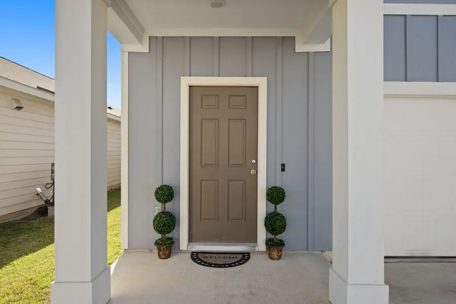 114 Pronghorn St, Hutto, TX 78634 - Image #2