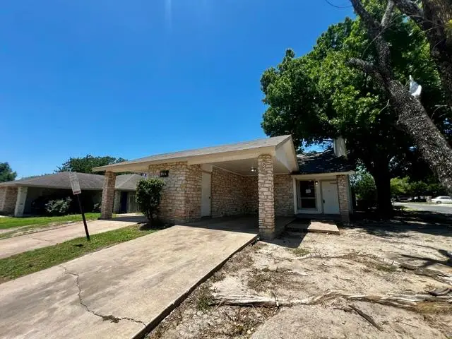 900 Fieldwood Dr, Austin, TX 78758 - #2