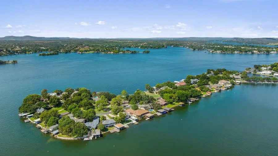 30 Beaver Island, Granite Shoals, TX 78654 - #3