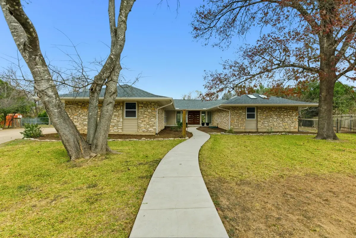 7607 Silverplume Cir, Austin, TX 78757 - Image #1