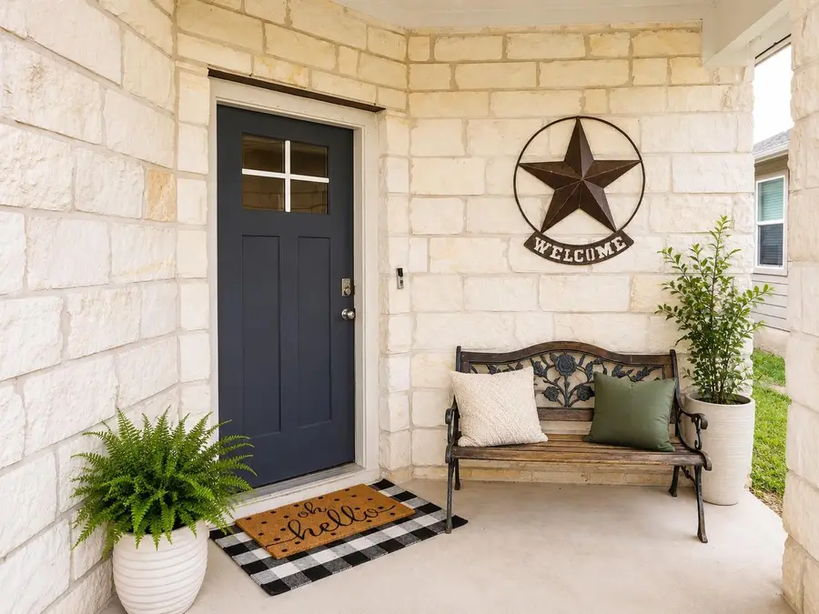 224 Baron Creek Trl, Bastrop, TX 78602 - #2