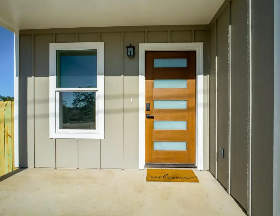 303 Cedarhill Dr, Granite Shoals, TX 78654 - Image #2