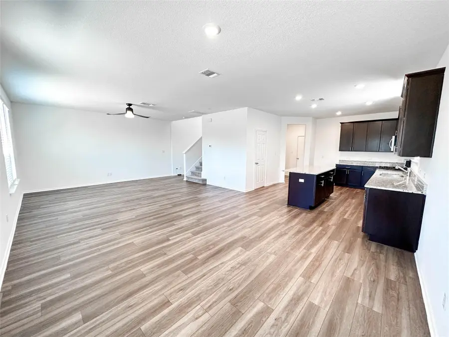 925 Duskywing Way, Georgetown, TX 78626 - Image #2