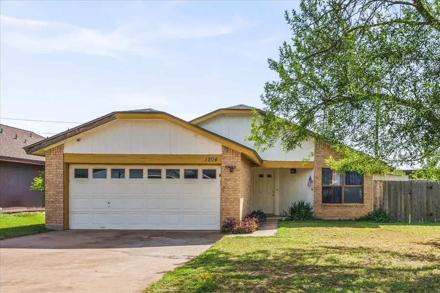 1204 Peachtree Valley Dr, Round Rock, TX 78681 - Image #3