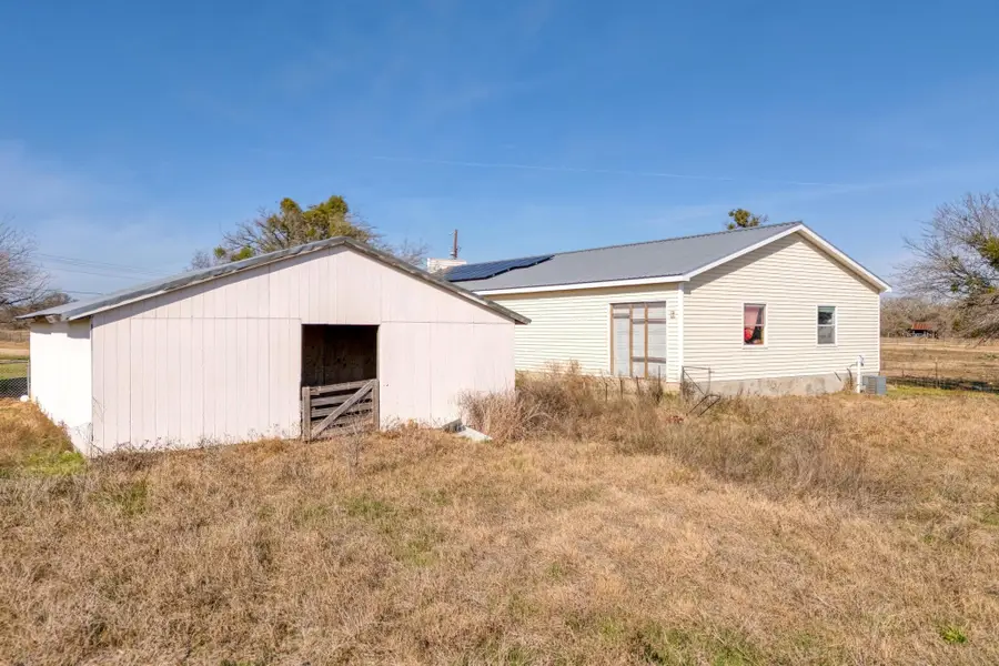 829 State Highway 21 Highway W, Cedar Creek, TX 78612 - #2