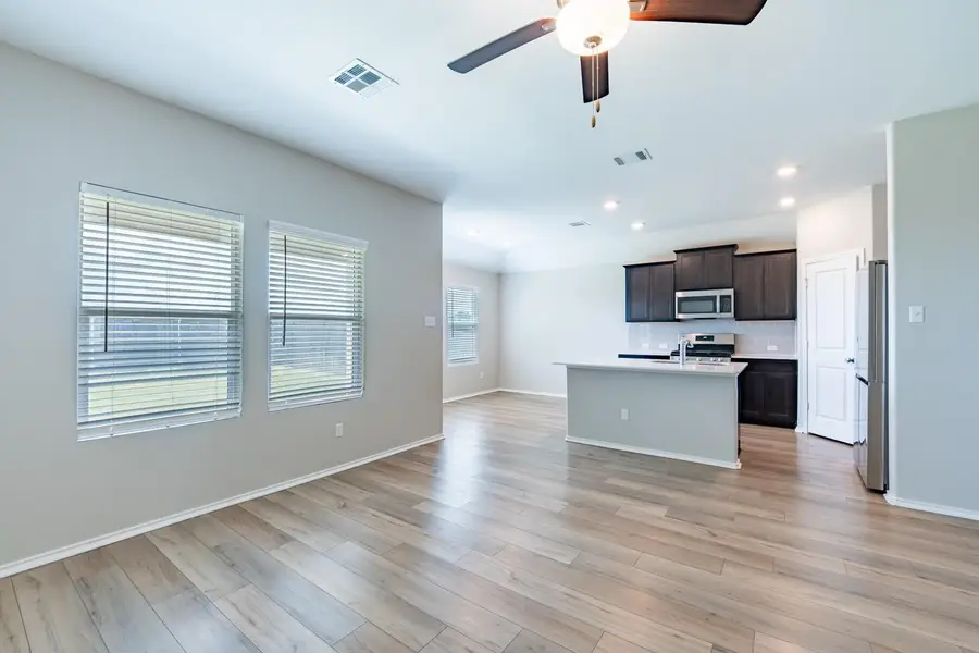 448 Sebring Cir, Hutto, TX 78634 - #2