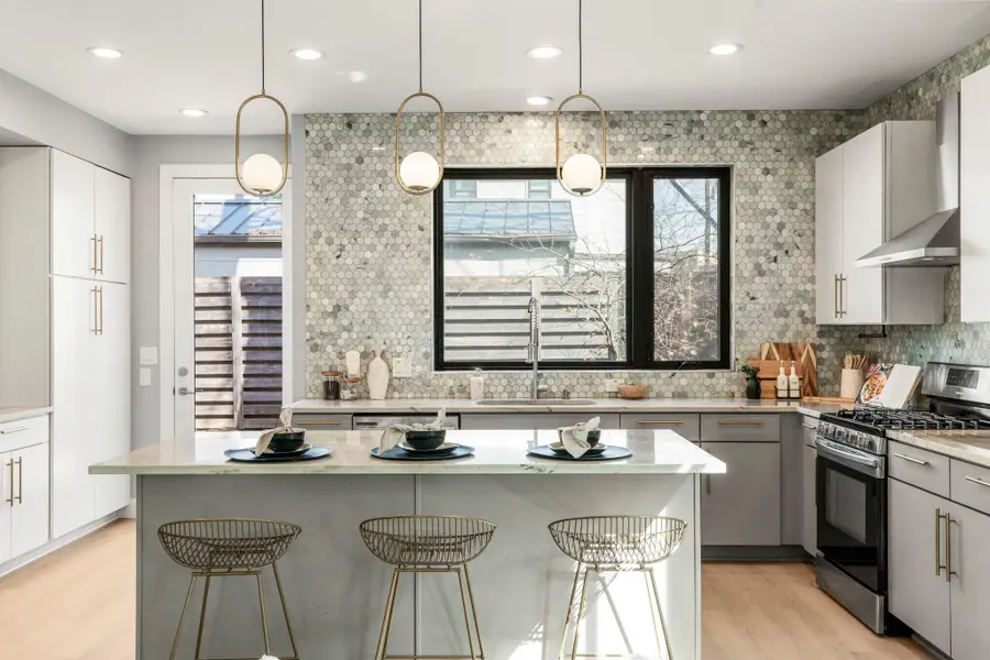 3612 Thompson St #1, Austin, TX 78702 - Image #2