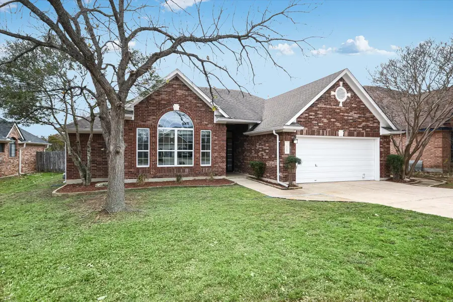 7731 Kiva Dr, Austin, TX 78749 - Image #2