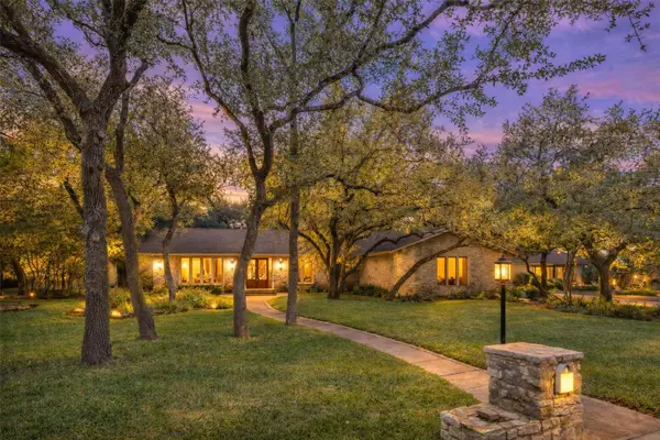 9403 Spring Hollow Dr, Austin, TX 78750