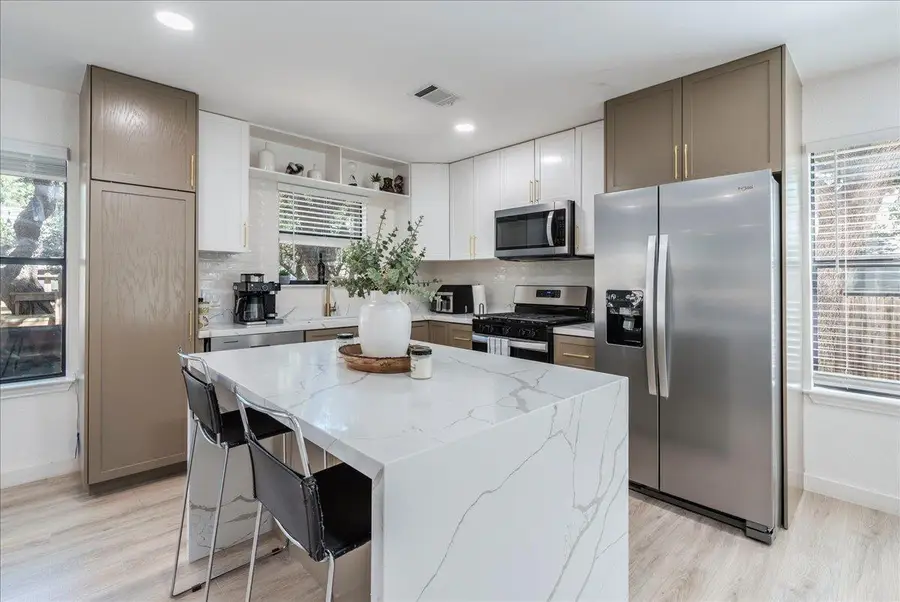 1707 Yucca Ln, Cedar Park, TX 78613 - Image #2