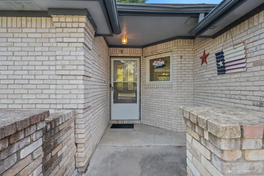 2500 Sunrise Valley Ln, Georgetown, TX 78626 - Image #2