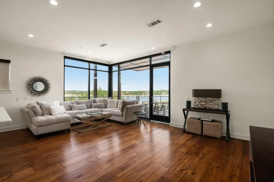 1101 Ivean Pearson Rd #E201, Leander, TX 78645 - Image #3