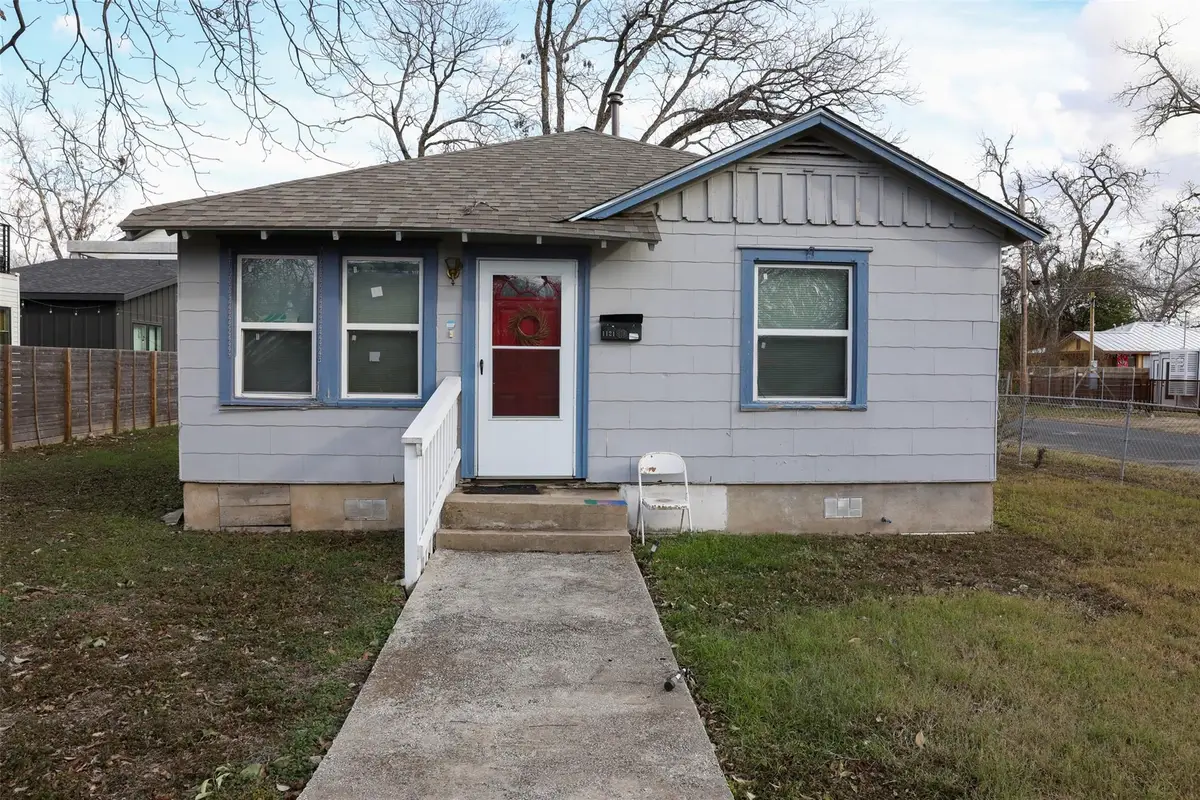1121 Henninger St, Austin, TX 78702 - Image #1