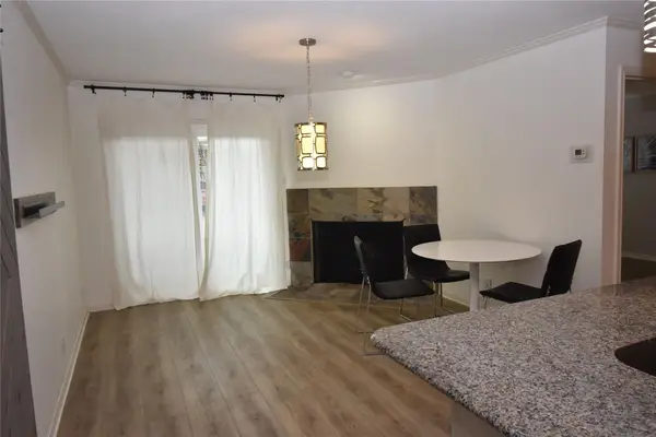 8888 Tallwood Dr #2109, Austin, TX 78759