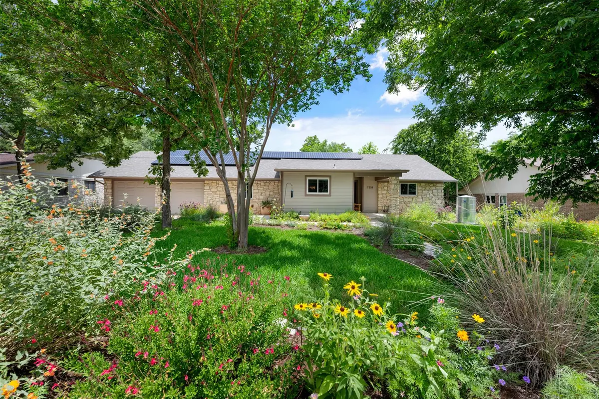7218 S Brook Dr, Austin, TX 78736 - #1