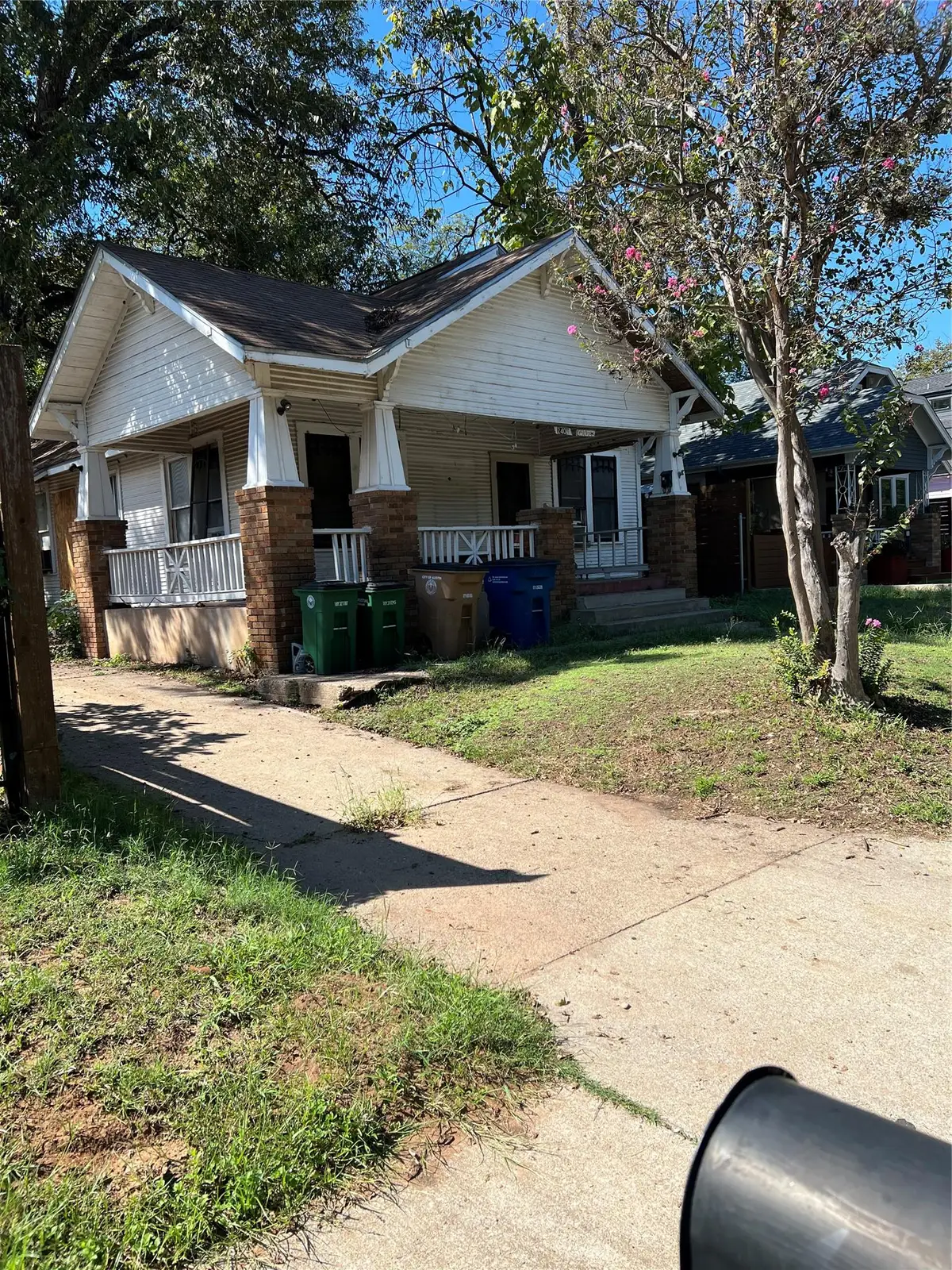 2409 Willow St, Austin, TX 78702 - #1