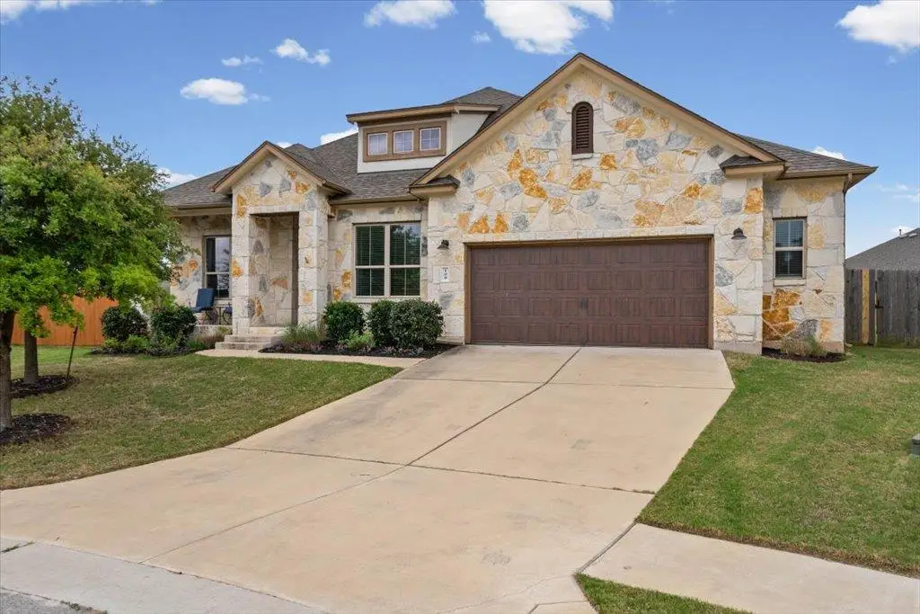 109 Pink Granite Blvd, Dripping Springs, TX 78620 - #1