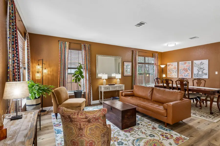 309 Island Oak Dr, Austin, TX 78748 - #2