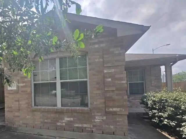 18501 Maxa Dr, Manor, TX 78653 - #2