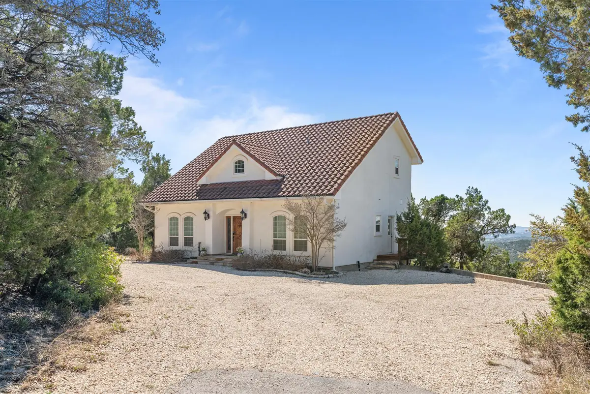 8101 Breeze Way, Jonestown, TX 78645 - #1