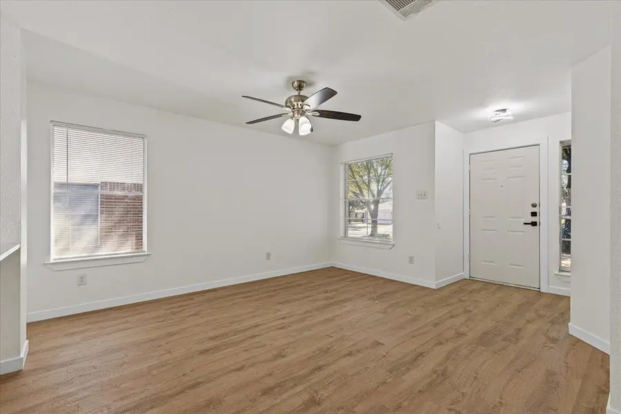 1007 Port Daniel Dr, Leander, TX 78641 - #3