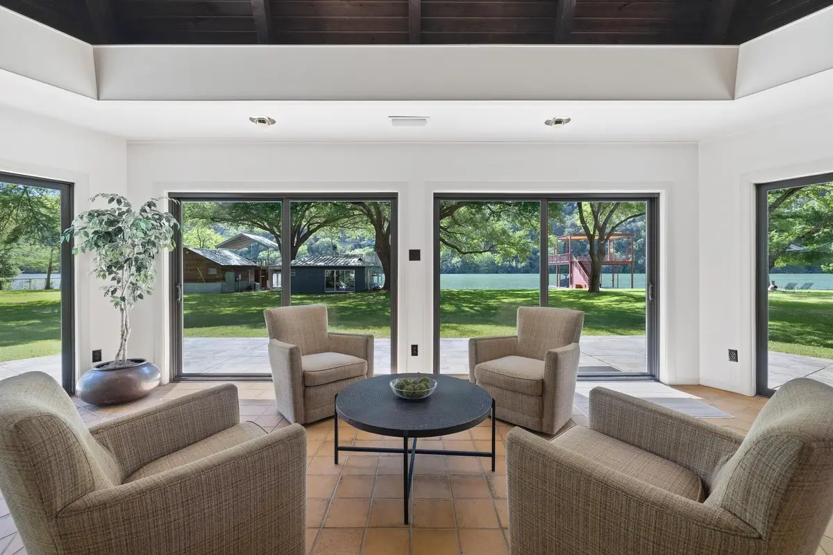 2401 Manana St, Austin, TX 78730 - Image #1