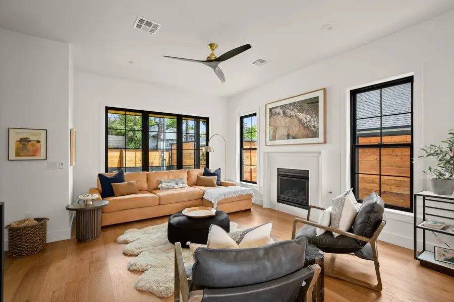 2005 E 8th St #1, Austin, TX 78702 - #3