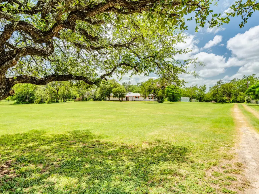 12900 Lowden Ln, Manchaca, TX 78652 - #2