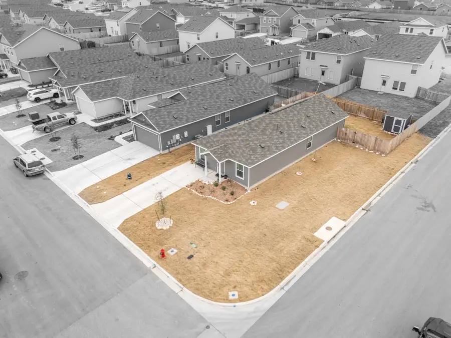 373 Cowpoke Dr, Jarrell, TX 76537 - #3