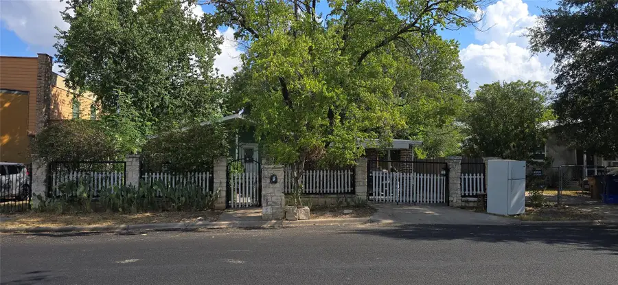 6002 Fairway St, Austin, TX 78741 - #2