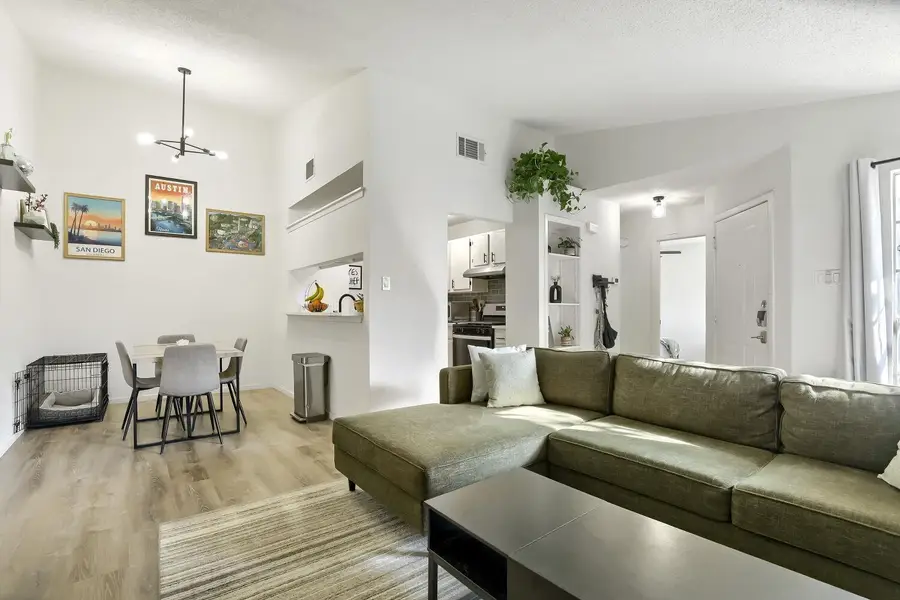 11904 Sunhillow Bnd, Austin, TX 78758 - #3