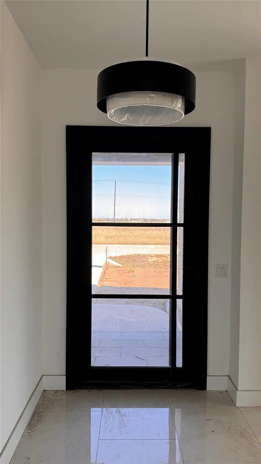 361 Meadow Valley Loop, Jarrell, TX 76537 - Image #2