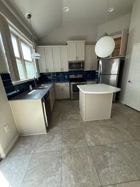 9704 Tall Tree Ln #131, Austin, TX 78748 - Image #2