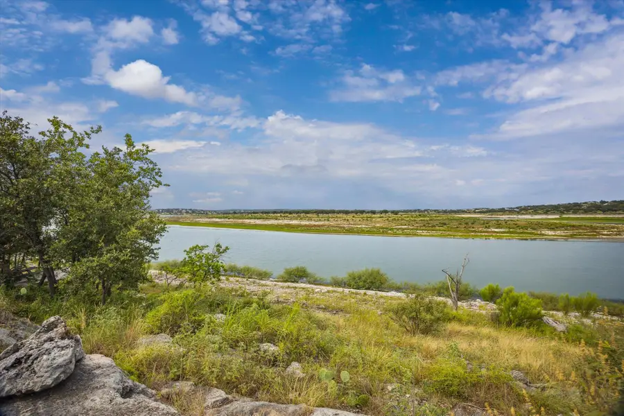 742 Park Shrs, Canyon Lake, TX 78133 - #3