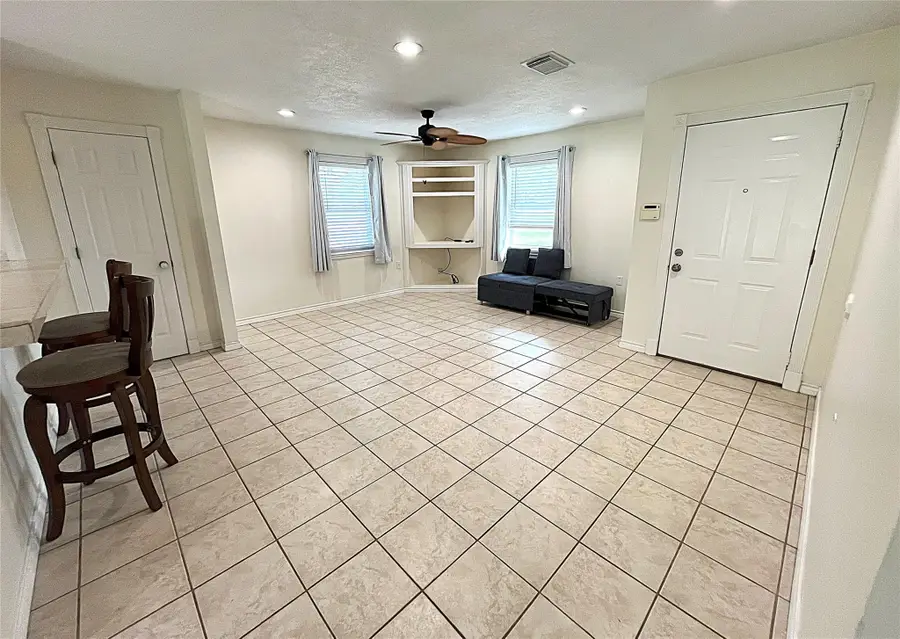 895 Lakeview Dr, Somerville, TX 77879 - Image #2