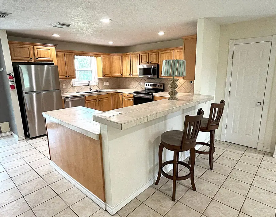 895 Lakeview Dr, Somerville, TX 77879 - Image #3