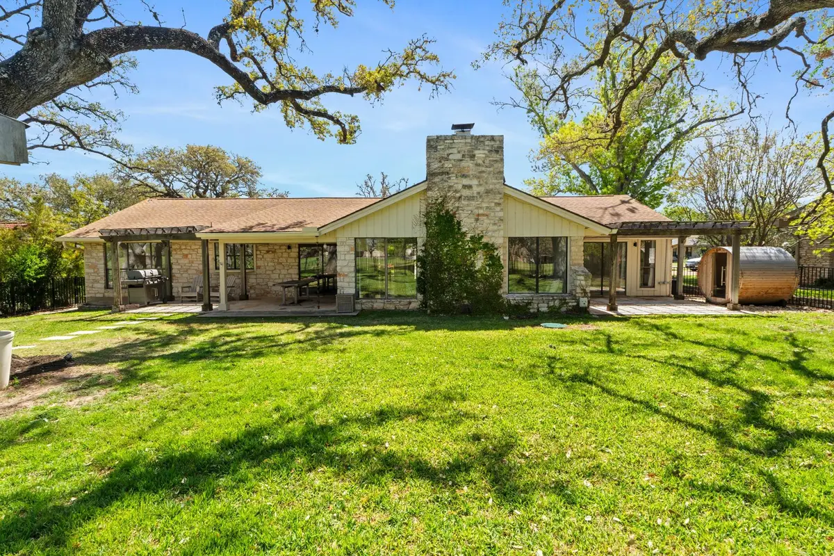 901 Vanguard St, Lakeway, TX 78734 - #1