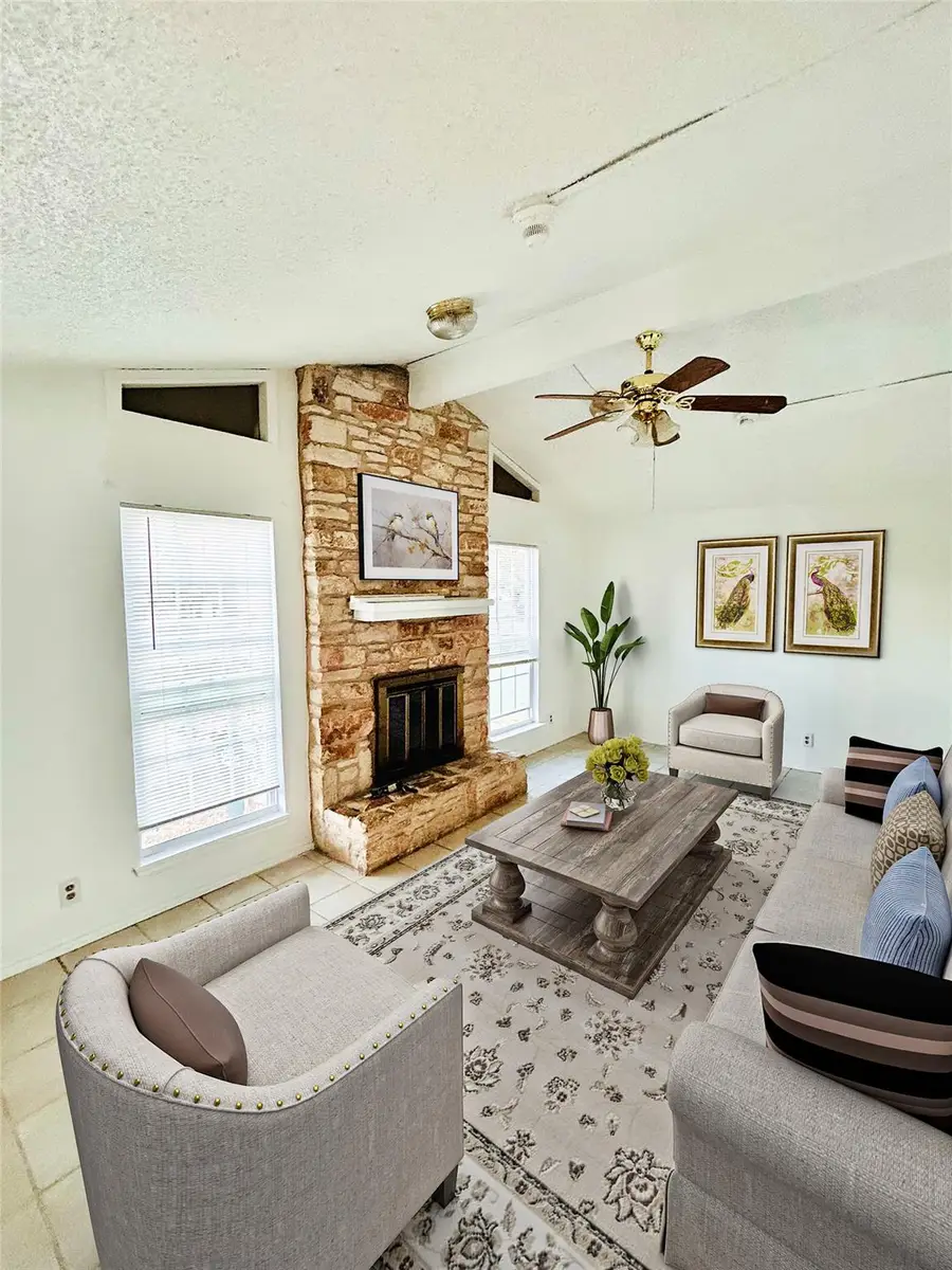 2305 S Bagdad Rd, Leander, TX 78641 - Image #2