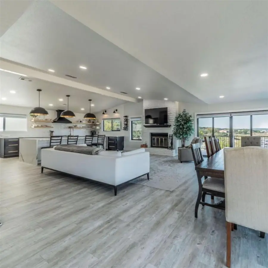 3900 Lake Park Cv, Lago Vista, TX 78645 - #2