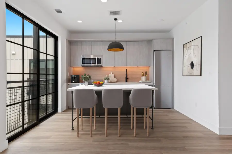 4315 S Congress Ave #522, Austin, TX 78745 - #2
