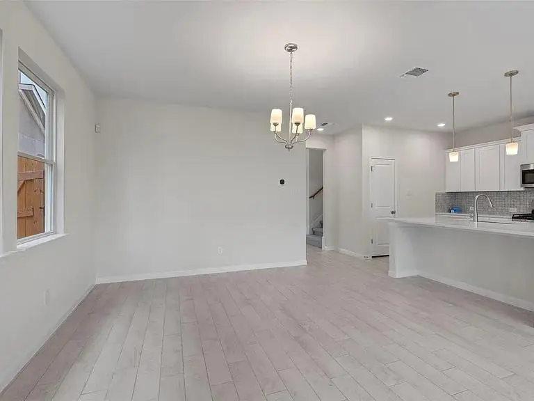 128 Comet Pointe Dr, Georgetown, TX 78628 - #3