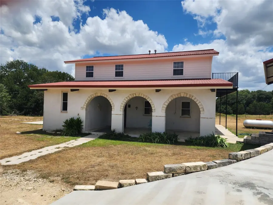 500 Spring Creek Rd, Florence, TX 76527 - #2
