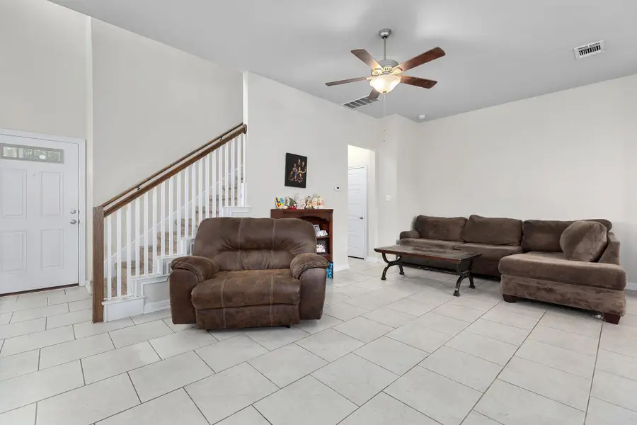 2210 Dillon Pond Ln #B, Pflugerville, TX 78660 - Image #3