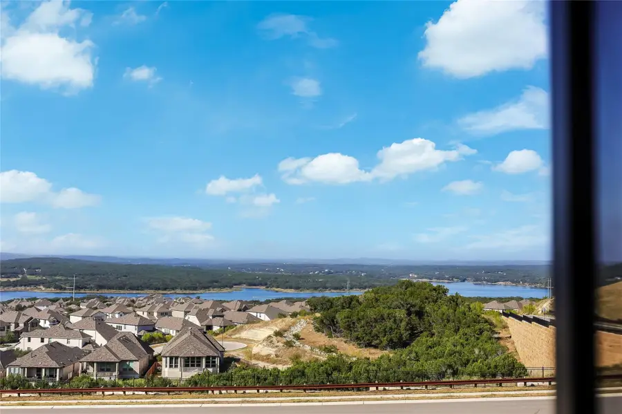 22809 Golden Daisy Ln, Lago Vista, TX 78645 - #2