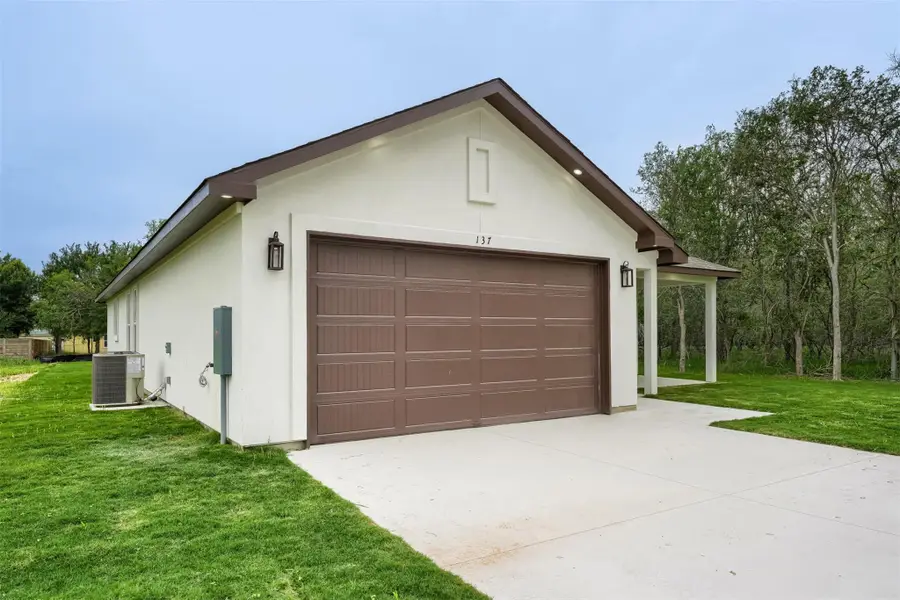 137 E Pauwela Ln, Bastrop, TX 78602 - #2
