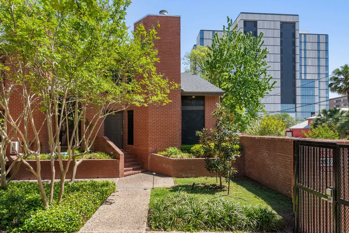 510 W 18th St #113, Austin, TX 78701 - #1